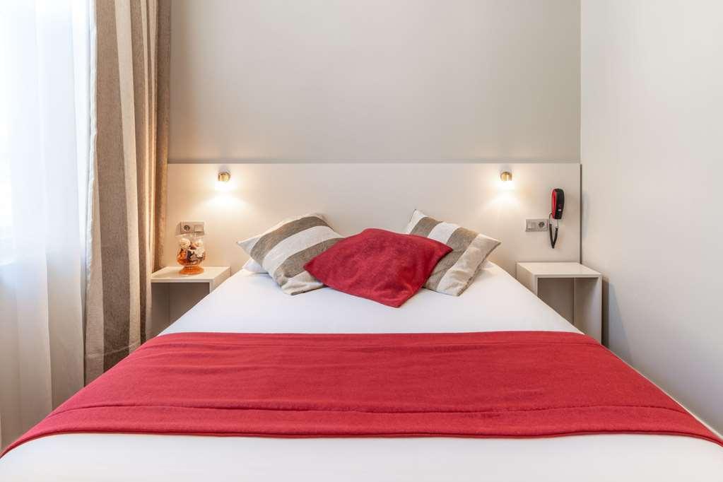 Hotel Des Ducs Alençon Habitación foto